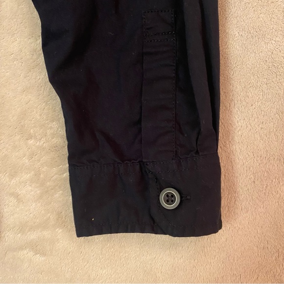 Uniqlo button down longsleeve shirt - Picture 4 of 7